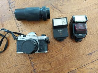 Pentax K1000 Se Asahi 35mm Slr Camera W/50mm Lens,  Telefoto Lens,  2 Flashes