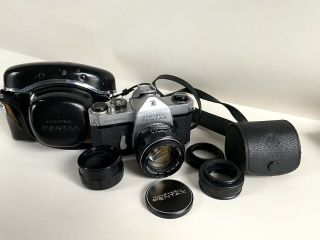 Pentax Honeywell Spotmatic Camera with 50 mm/1.  4,  Japan 2