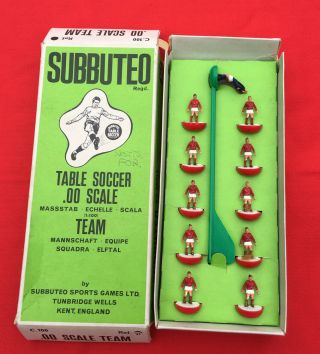 Vintage Subbuteo Table Soccer Nottingham Forest Team C100 Ref21