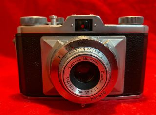 Braun Nurnberg Gloriette 35mm Film Camera,  F/2.  8 45mm Steinheil München Lens