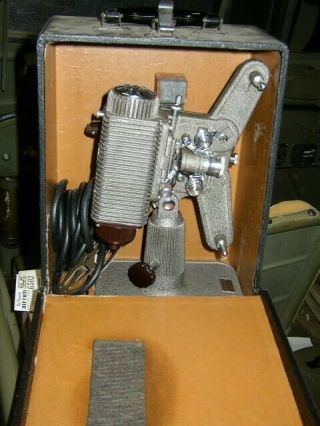 Vintage Revere Model 85 8mm Projector W/ Case & Cord - Well