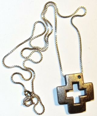 Outstanding Vintage Sterling Designer Signed Modernist Cross W/stone On Ss Chain