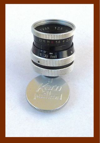 Kern Paillard Yvar 1:2.  5 12.  5mm Bolex D Mount Camera Lens,  2 Caps.  Faulty Focus.
