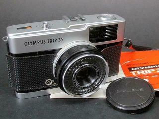 Vintage Olympus Trip 35mm Film Camera W/40mm F/2.  8 Zuiko Lens