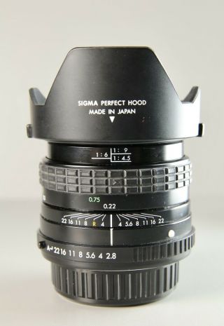 Pentax K Mount 28mm F/2.  8 Slr Wide Angle Camera Lens By Sigma.  Mini Wide.  Macro