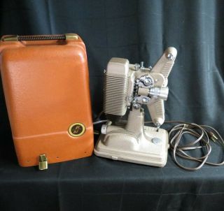Vintage 8 Mm Revere Model 85 Film Projector W/original Case &