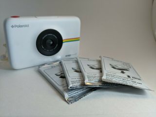 Polaroid Snap Touch Instant Digital Camera With 4 Packs Of Film For Parts/repair