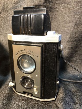 Vintage Kodak Brownie Reflex Synchro Model 173 Camera w Box 127 Film 2
