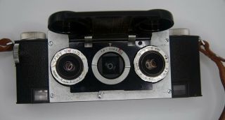David White Stereo Realist Camera With Leather Case And Type " F " Filter Set