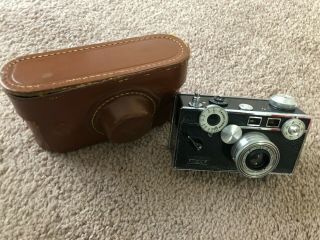 Vintage Argus C3 35mm F3.  5 Lens - With Leather Case