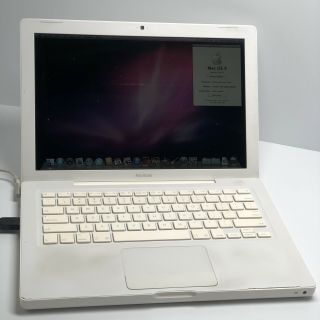 Vintage 13” Apple Macbook (2007) - 2.  0ghz C2d / 1gb / 250gb As - Is Mv3267