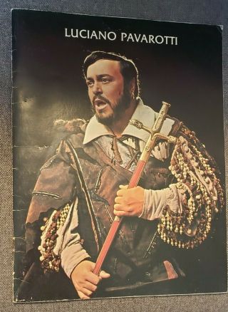 Luciano Pavarotti 1977 Photo Book Signed Autographed In 1982
