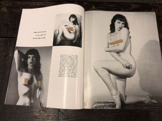 BETTIE PAGE Amateur Screen and Photography JUNE 1955 VINTAGE pin - up CHEESECAKE 2