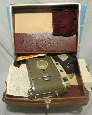 Vintage POLAROID MODEL 800 LAND CAMERA Leather Case, 2
