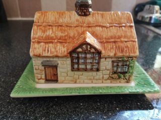 Vintage Beswick Ware Thatched Cottage Cheese / Butter Dish Cottage Ware