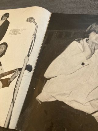 BRIAN JONES OF THE ROLLING STONES 1964 Panther Pixtar 16 Page Publication 3