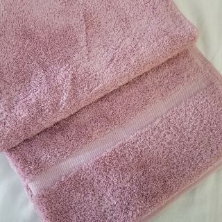 Vintage Dundee Bath Towel Made In Usa Rose Pink 100 Cotton