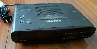 Vtg Magnavox Aj3040 Digital Alarm Clock Am/fm Radio Black - -