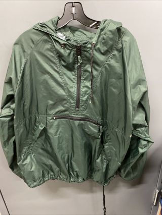 Vintage Gap Men’s Medium Green Nylon Jacket