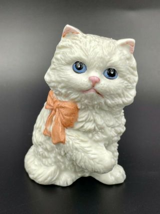 Homco,  Kitten,  White,  Long Hair,  Cat,  Ceramic Vintage Figurine,  Taiwan