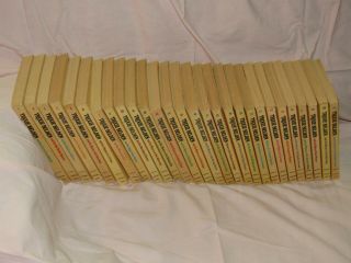 Set Of 28 Trixie Belden 1970s Golden Press Paperbacks 1 - 7; 9 - 20; 22 - 30
