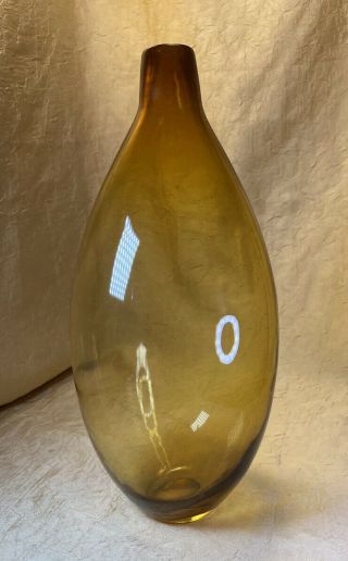 Vintage Mcm 12” Blenko Wayne Husted Hand Blown Glass Vase In The Color Amber