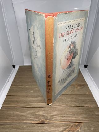 Roald Dahl JAMES AND THE GIANT PEACH 1961 w/1st issue DJ VG 2