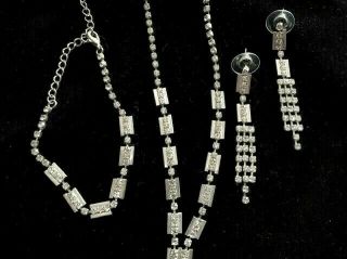Vtg Clear Rhinestone Parure Set Necklace Bracelet Pierced Earrings White Metal
