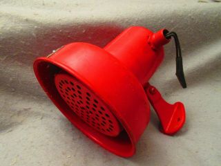 Quality Vintage 6 1/2 " Red Auth Electric Model 1587 120v Ac/dc Loud Siren