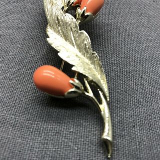 Sarah Cov Vintage Brushed Gold Tone Leaf Brooch Orange Globe Flower 3.  5 