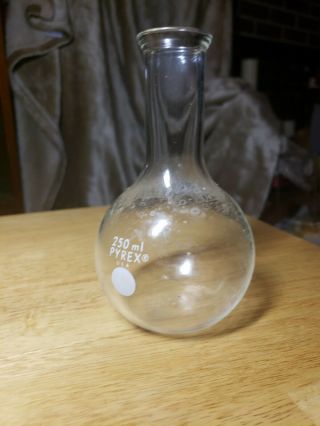 Vintage Pyrex Beaker 250 Ml Flat Bottom Glass Lab Flask Chemistry Apothecary