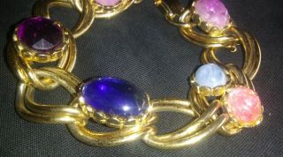 Vintage Signed Coro Cabochon Gold Tone Bracelet Charm Style Bracelet Pink Purple 3