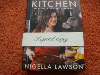 Signed Nigella Lawson Book " Kitchen " (hb,  1st Ed & Undedicated)