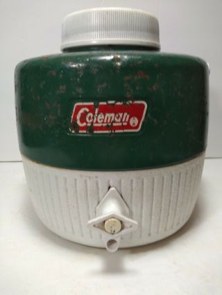 Coleman 1 Gallon Green White Water Jug & Cup Cooler Metal Plastic Vintage
