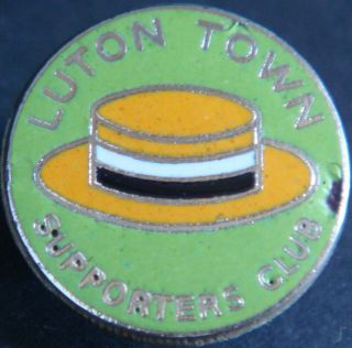 Luton Town Fc Vintage Supporters Club Badge Maker Manhattan Products 20mm Dia