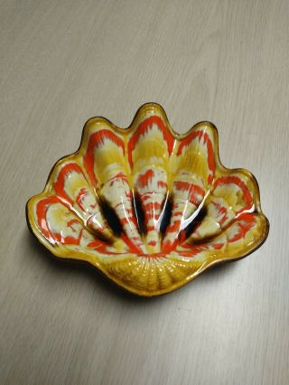 Vintage Treasure Craft Shell Art Pottery Trinket Dish / Ashtray Orange And Gold