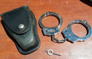Vtg.  Monarch Heavy Leather Handcuff Case W Uzi Handcuffs Police Security