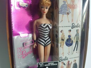 Barbie Doll in Package 1993 35th Anniversary of the 1959 Barbie Doll VIntage 2