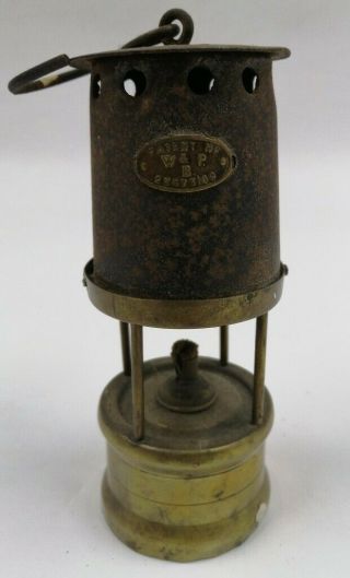 Vintage Brass & Glass Miniature Oil Burning Lantern W & P.  B 23573109 D2