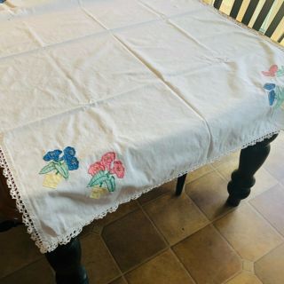 Vtg Table Cloth Cotton White W Floral Patch Work Appliques Lace Edge 52 " X 36 "