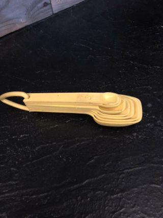 Vintage Set Of 7 Yellow Tupperware Measuring Spoons With Ring