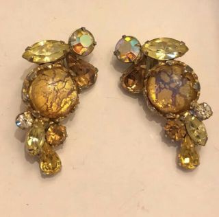 Vintage Signed Weiss Clip On Earrings