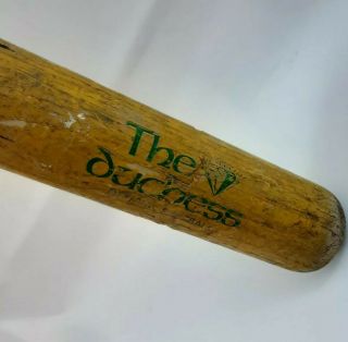 Vintage " The Duchess " Louisville Slugger Softball Baseball Usa Yellow Wooden Bat