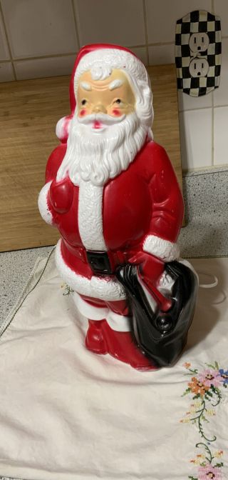 VINTAGE 1968 EMPIRE PLASTIC CORP.  13 INCH LIGHTED BLOW MOLD SANTA CLAUS 2