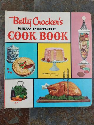 Vintage First Edition 1961 Betty Crocker’s Picture Cookbook 4th Printing