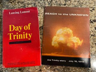 Day Of Trinity - Lamont 1st Edition Los Alamos Atomic - Atom Lab Reach Unknown