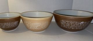 Vintage Pyrex Nesting Mixing Bowl Set Of 3 Woodland 401 402 403