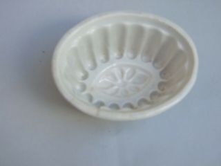 Antique Victorian Pottery Porcelain China Jelly Mould Bargain
