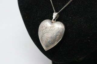 A Large Heavy Vintage Sterling Silver 925 Heart Locket Pendant & Curb Link Chain