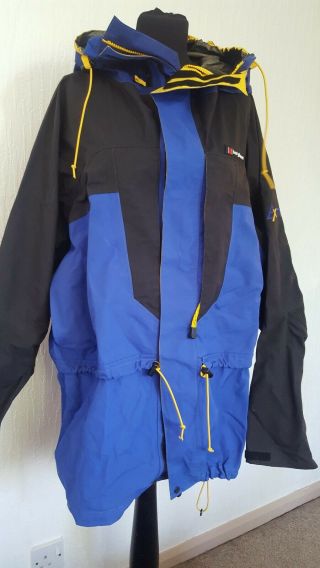 Vintage Berghaus Manaslu Extrem Gore - tex Jacket Blue / Black - Size XL 2